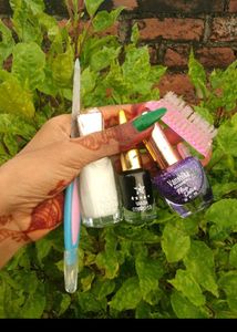 Nail Polish &amp; Tools Set