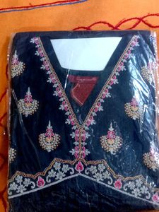 Elegant Embroidered Kurta with pant Set Size XL