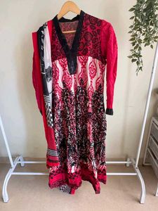 Gul Ahmed cottonPrinted Kurta Set with Dupatta