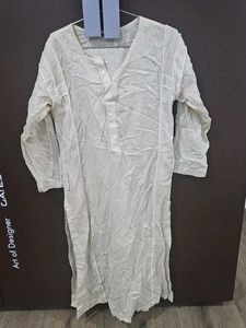 Pakistani brand Sapphire kurta
