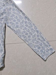 Men's Off White Printed Shirt(Size-M)