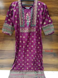 Elegant Purple Embroidered Kurta