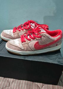 Nike Sb Dunk Low "Strangelove"