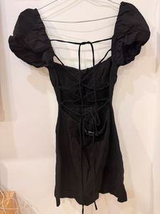 Zara Chic Black Puff Sleeve Lace-Up Dress