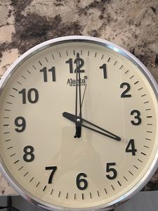 Ajanta Quartz Wall Clock