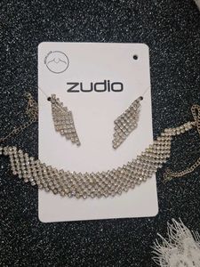 Sparkling Rhinestone Choker &amp; Earrings Set
