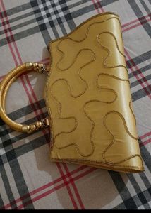 GOLDEN HAND BAG , PARTY WEAR BAG