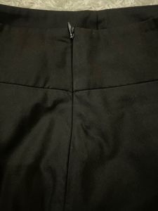 Y2K Black Skirt🖤