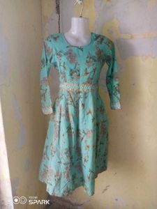Beautiful Floral Print Gown