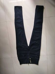 Stylish Dark Wash Skinny Jeans