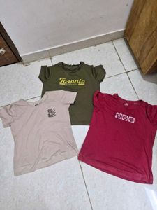 Bundle of 3 Women's T-Shirts-used + 1 Freebie