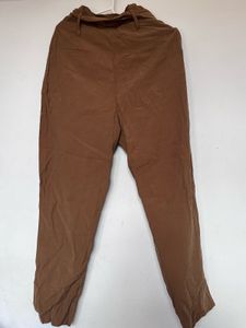 Zara Brown Trousers (XS / 24-inch Waist) with Belt