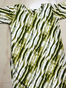 Green &amp; White Abstract Print Kurta
