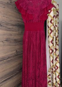 Chic Lace Ruffle Dress