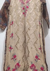 Embroidered Kurta with Elegant Print