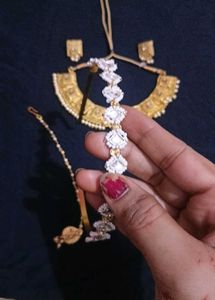 neckless jwellery