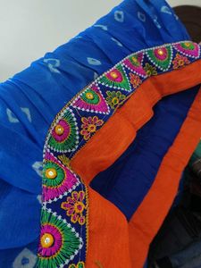 Floral Print &amp; bandhni ghagra