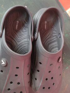 Black Clogs - Comfort Slip-Ons