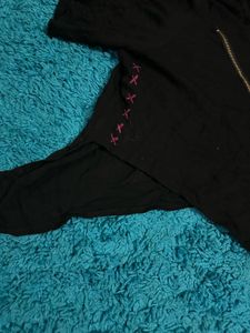 Unique Black Zipper Top