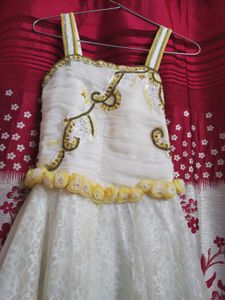 Princess Ball Gown 💛🤍