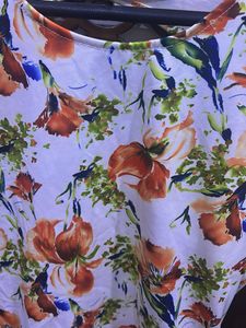 Floral Print 3/4 Sleeve Top - New