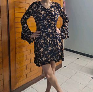 Floral Print Flared Sleeve Dress
