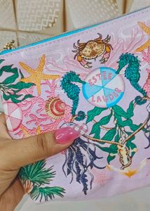 Estee Lauder Pouch 👝