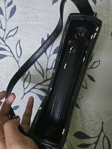 Chic Black Shoulder Bag