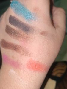 New  Multicolor Eyeshadow