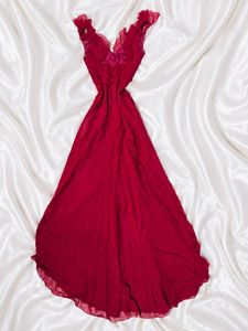 Elegant Red Evening Gown ruffle