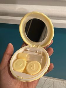Cute Macaron Shaped lens case
