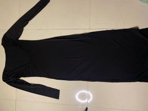 Elegant Black Long open back Sleeve Maxi Dress