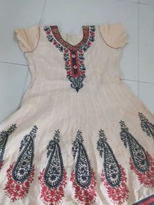 Elegant Cream Embroidered Ethnic Anarkali