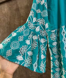 Embroidered Teal Kurta