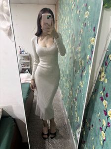 Ribbed Knit Long Sleeve Midi Dress
