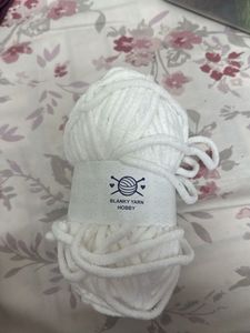 White Plush Yarn for Crafts