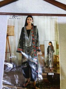 Printed Pure cotton Lawn Kurta set.