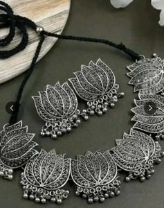 Silver Lotus Necklace &amp; Earring Set