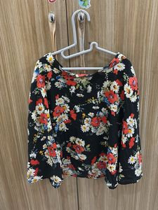 floral pattern black skirt