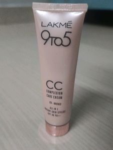 Lakme 9 To 5 CC Cream -Bronze Shade
