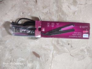 Philips Selfie Straightener - Pink