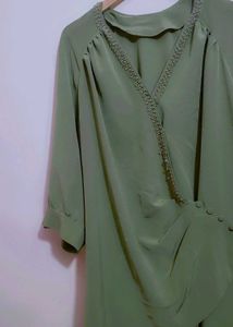Light Olive Elegant Top For 50 Bust