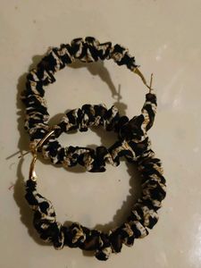 Tiger Print Loop
