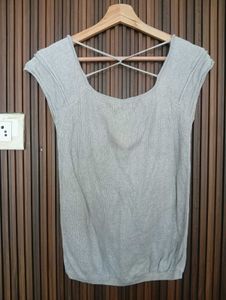 Stylish Ribbed Knit Top with Criss-Cross Back