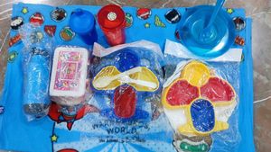 Kids Lunch Box & Drinkware Set