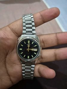 Seiko 5 Black automatic