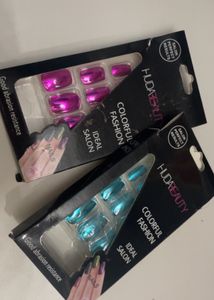 @ RS 197 PRESS ON NAILS / One Set