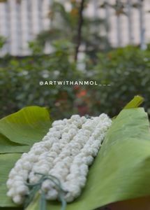 Crochet Gajra by @artwithanmol___ 🌸✨