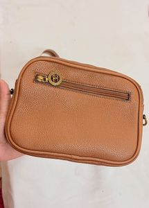 Esbeda Quilted Crossbody Bag