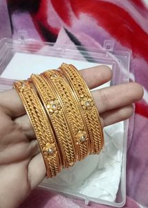 Elegant Gold Bangles Set